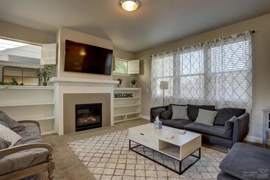 20776 SE Helen Ln, Bend, OR 97702 - photo 4