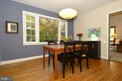 9404 Warren St, Silver Spring, MD 20910 - photo 4