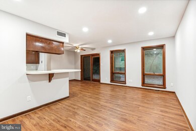 23311 Sugar Maple Ct unit 25, California, MD 20619 - photo 2