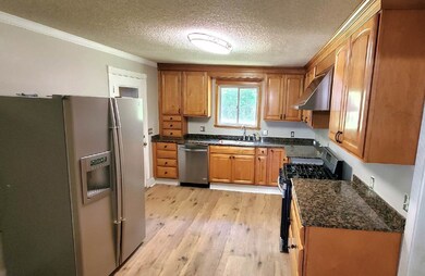 318 Moody St, Picayune, MS 39466 - photo 5