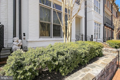 10884 Symphony Park Dr, North Bethesda, MD 20852 - photo 3