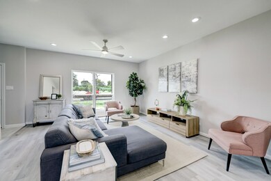 8315 James Franklin St, Houston, TX 77088 - photo 3