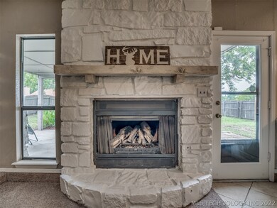 3014 S Narcissus Place, Broken Arrow, OK 74012 - photo 7