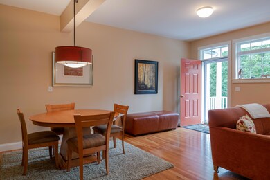 20 Holbrook St unit 2, Freeport, ME 04032 - photo 5