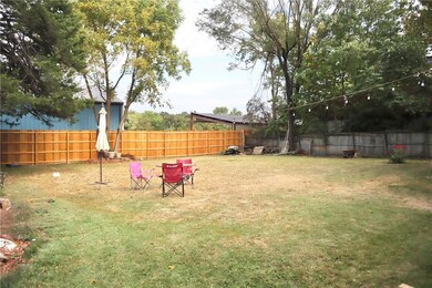 1403 S 4th St, Rogers, AR 72756 - photo 3