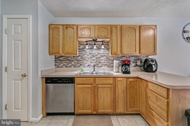 7044 Heather Dr, Bryans Road, MD 20616 - photo 7