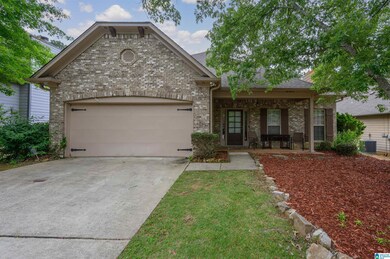 1162 Eagle Dr, Maylene, AL 35114 - photo 2