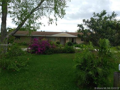 17720 SW 70th Place, Southwest Ranches, FL 33331 - photo 2