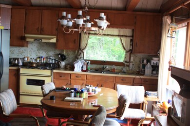 Kitchen/Dining