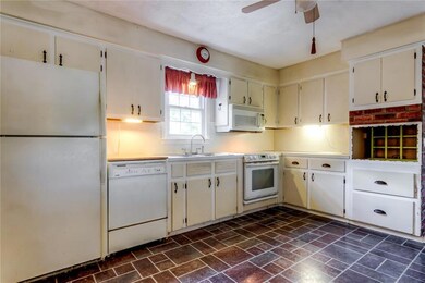 1 Larue Dr, Freeport, ME 04032 - photo 3