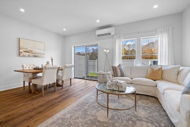 138 Boston Post Rd unit 16, East Lyme, CT 06333 - photo 2