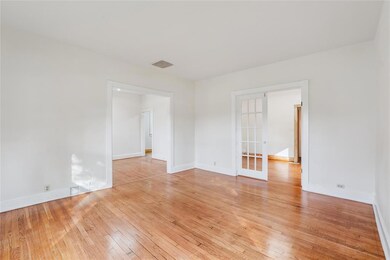 621 2nd St, Maxwell, IA 50161 - photo 5