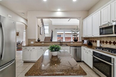 5913 Dripping Springs Ct, North Richland Hills, TX 76180 - photo 6