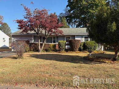 304 Lucia St, Middlesex, NJ 08846 - photo 2