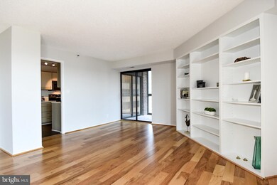 The Belvedere unit 1507, Arlington, VA 22209 - photo 5