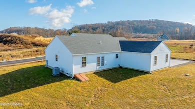 30 Maple St, Nescopeck, PA 18635 - photo 4