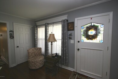 631 Matterhorn Rd, Jacksonville, FL 32216 - photo 5