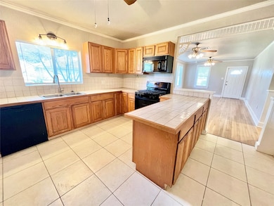 310 Newman Rd, La Marque, TX 77568 - photo 5