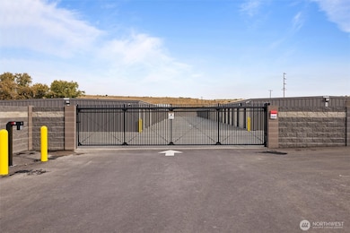 1846 Dell Ave unit L, Walla Walla, WA 99362 - photo 2