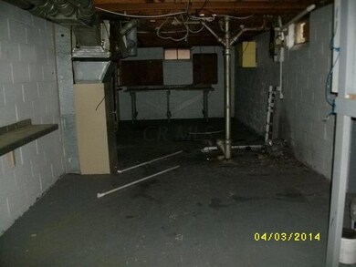 1611 Cunard St basement