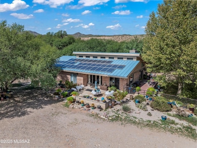 04-Aerial View, Main House