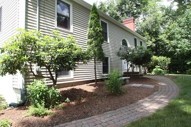 609 Rollstone Rd, Fitchburg, MA 01420 - photo 7