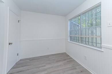519ParkdaleDrUnitC09