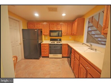 907 Mountainview Dr unit 907, Chesterbrook, PA 19087 - photo 5
