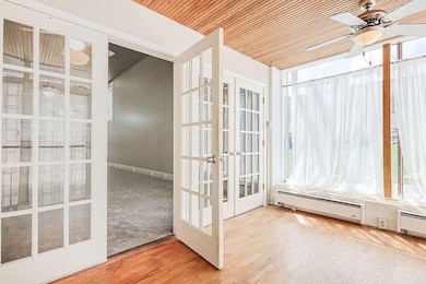 712 Francis St unit A, Saint Joseph, MO 64501 - photo 2