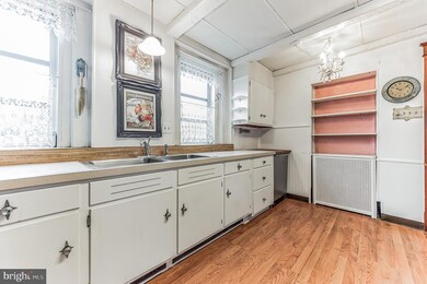 804 N Reading Ave, Boyertown, PA 19512 - photo 4