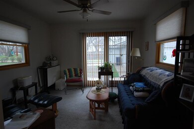 4 Seasons Room