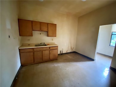 1st floor kitchen