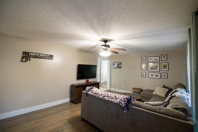 1570 Chuckey Hwy-22