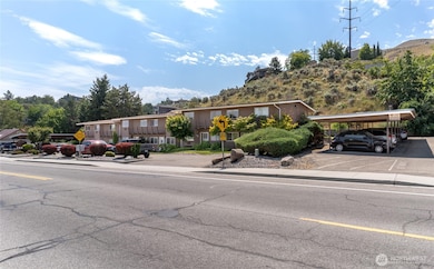 1815 Number 2 Canyon Rd unit 53, Wenatchee, WA 98801 - photo 6