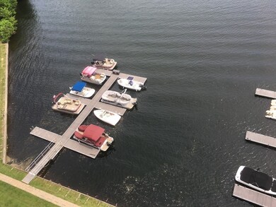 The Lakeshore Condominiums unit 806, Worcester, MA 01604 - photo 6