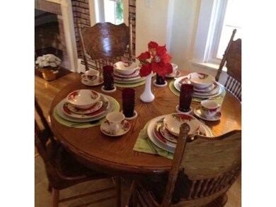 105 Wilbur Ave, Warwick, RI 02889 - photo 5