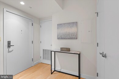 Ventana unit T01, Washington, DC 20004 - photo 4