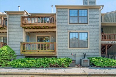 12029 W 58th Place unit D, Shawnee, KS 66216 - photo 2