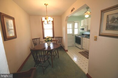 2114 Parksley Ave, Baltimore, MD 21230 - photo 7