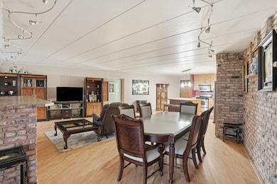 2304 Holiday Terrace unit 505, Lansing, IL 60438 - photo 5