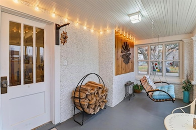 105 W Rippey Ave, Baxter, IA 50028 - photo 3