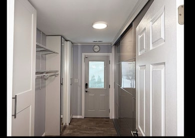 17W287 Stillwell Rd, Oakbrook Terrace, IL 60181 - photo 4