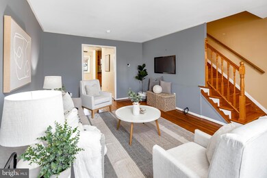 3635 Greenvale Rd, Baltimore, MD 21229 - photo 2