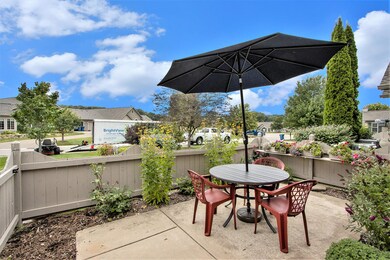 003-2591-bluestone-circle-kalamazoo-mi-4