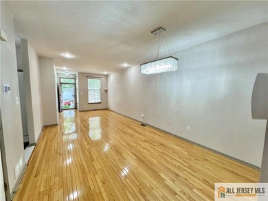 1905 Dahlia Cir, Dayton, NJ 08810 - photo 2