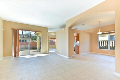 12850bestpiclivroom