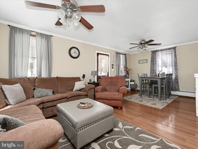 24 E Carpenter Ave, Myerstown, PA 17067 - photo 6