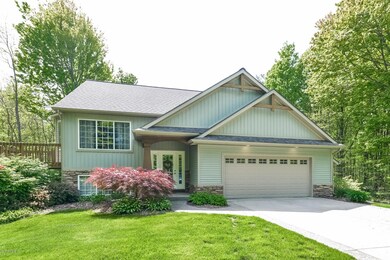 003-Front_View-5784525-medium