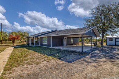 1459 Westward Trail, Uvalde, TX 78801 - photo 4