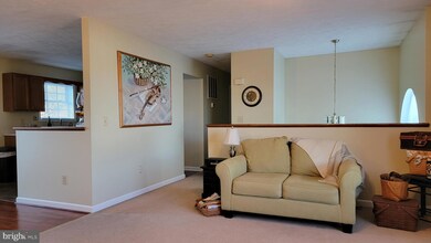 384 Universe Dr, Martinsburg, WV 25404 - photo 2